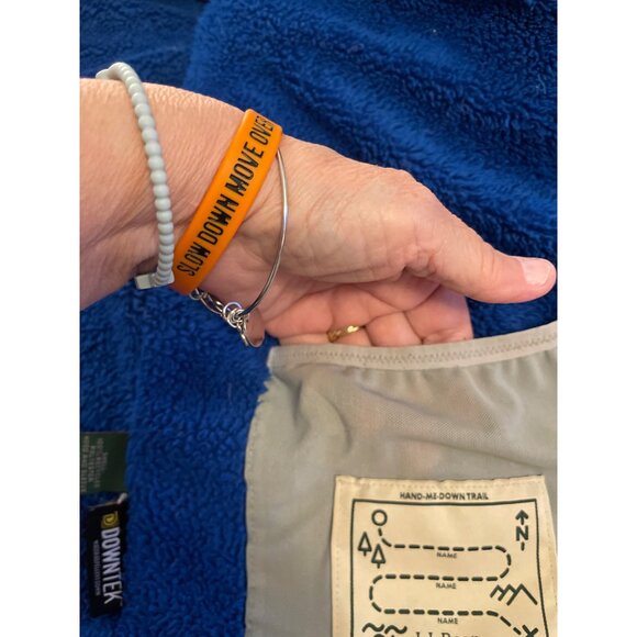 L.L.Bean Kids DownTek Water-Resistant Puffer Jacket L14-16 Navy Blue Fleece Lini - Picture 10 of 15